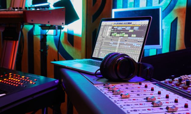 Hybrid Music Production Reimagined: Why Controller + Hardware + Plugin Workflows Are Winning Again