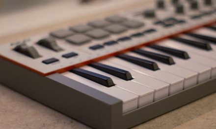 Software and Connectivity: How MIDI Controllers Are Becoming Smarter and More Expressive